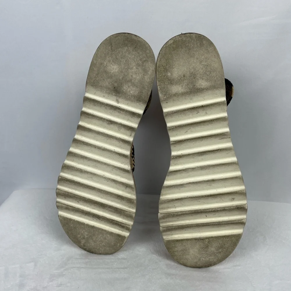 Steve Madden Black/Tan Wedge Sandals 8.5